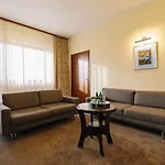 فندق Arka Medical 4*