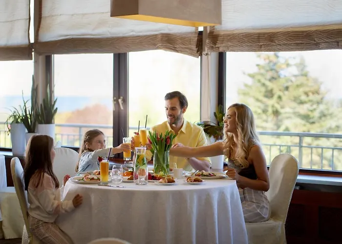 Arka Medical فندق 4*